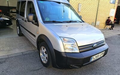 FORD TOURNEO