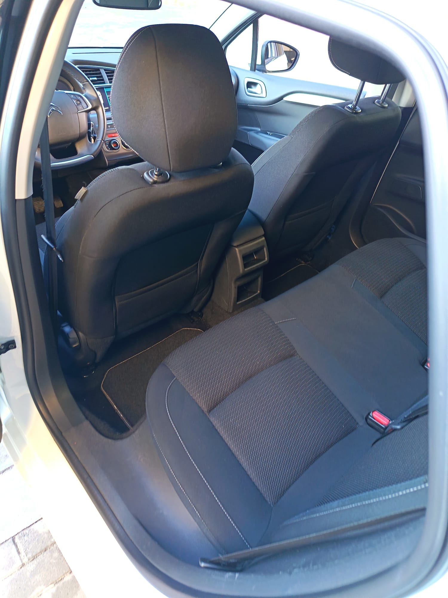 WhatsApp Image 2026-01-14 at 17.52.20 (7)