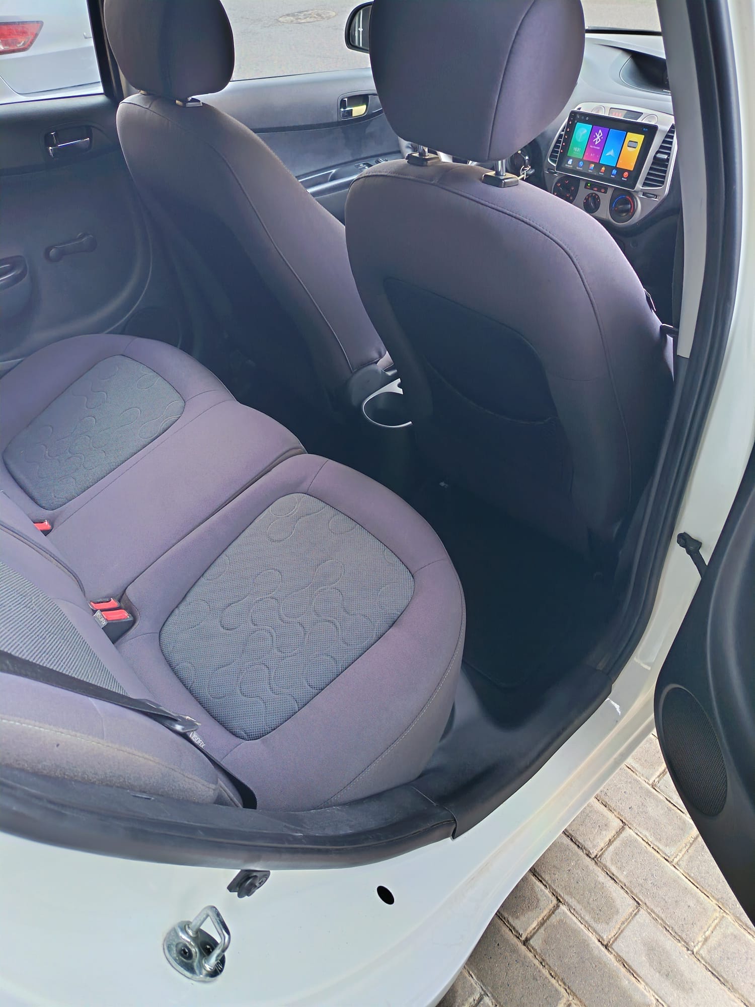 WhatsApp Image 2026-01-30 at 10.40.57 (2)